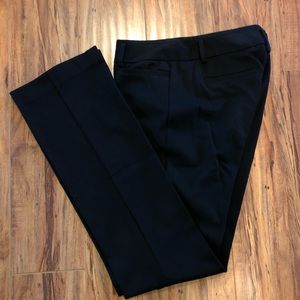 Express Columnist in new condition, barely boot.